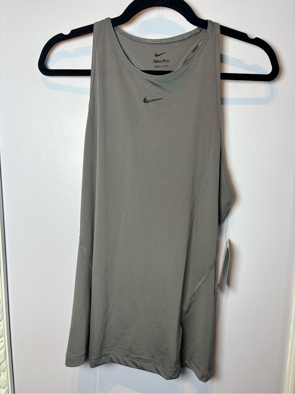 Nike Women's Dri-Fit Training Tank Top in Grey Size M
